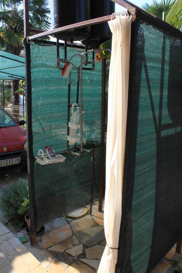 Apartments With A Parking Space Umag - 7039 Exterior foto
