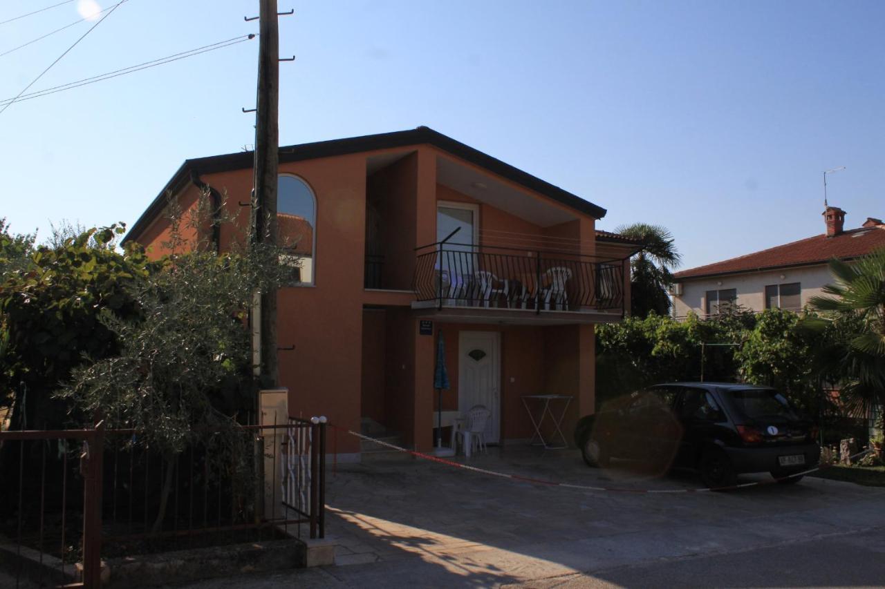 Apartments With A Parking Space Umag - 7039 Exterior foto